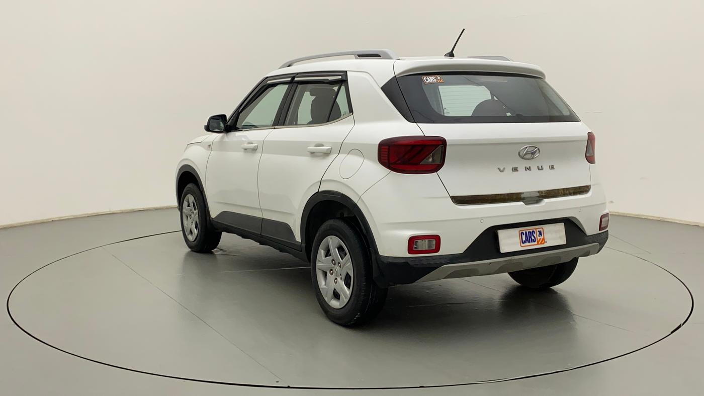 2020 Hyundai VENUE S 1.2, Petrol, Manual, 46,774 km, Left Back Diagonal