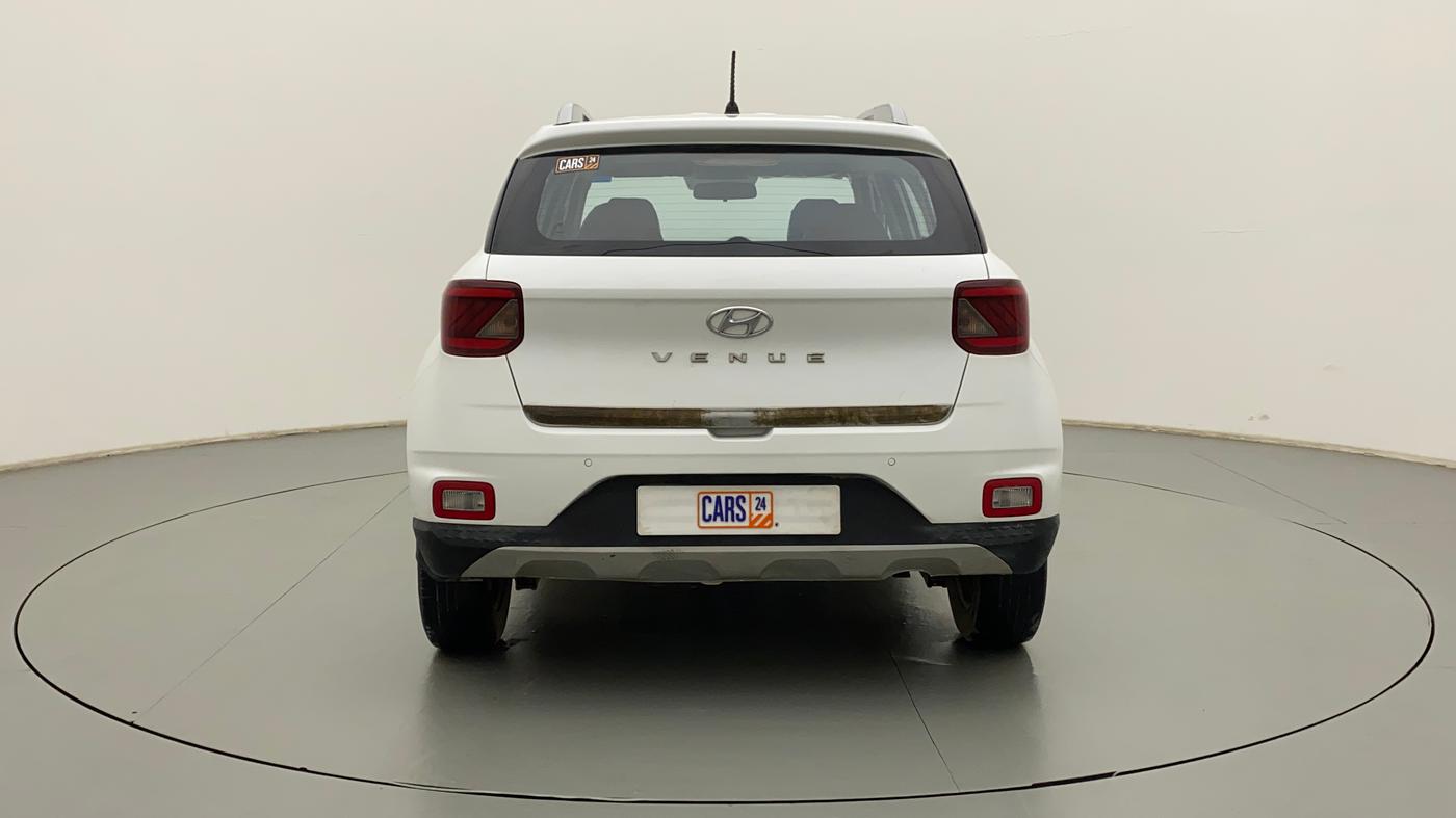 2020 Hyundai VENUE S 1.2, Petrol, Manual, 46,774 km, Back/Rear