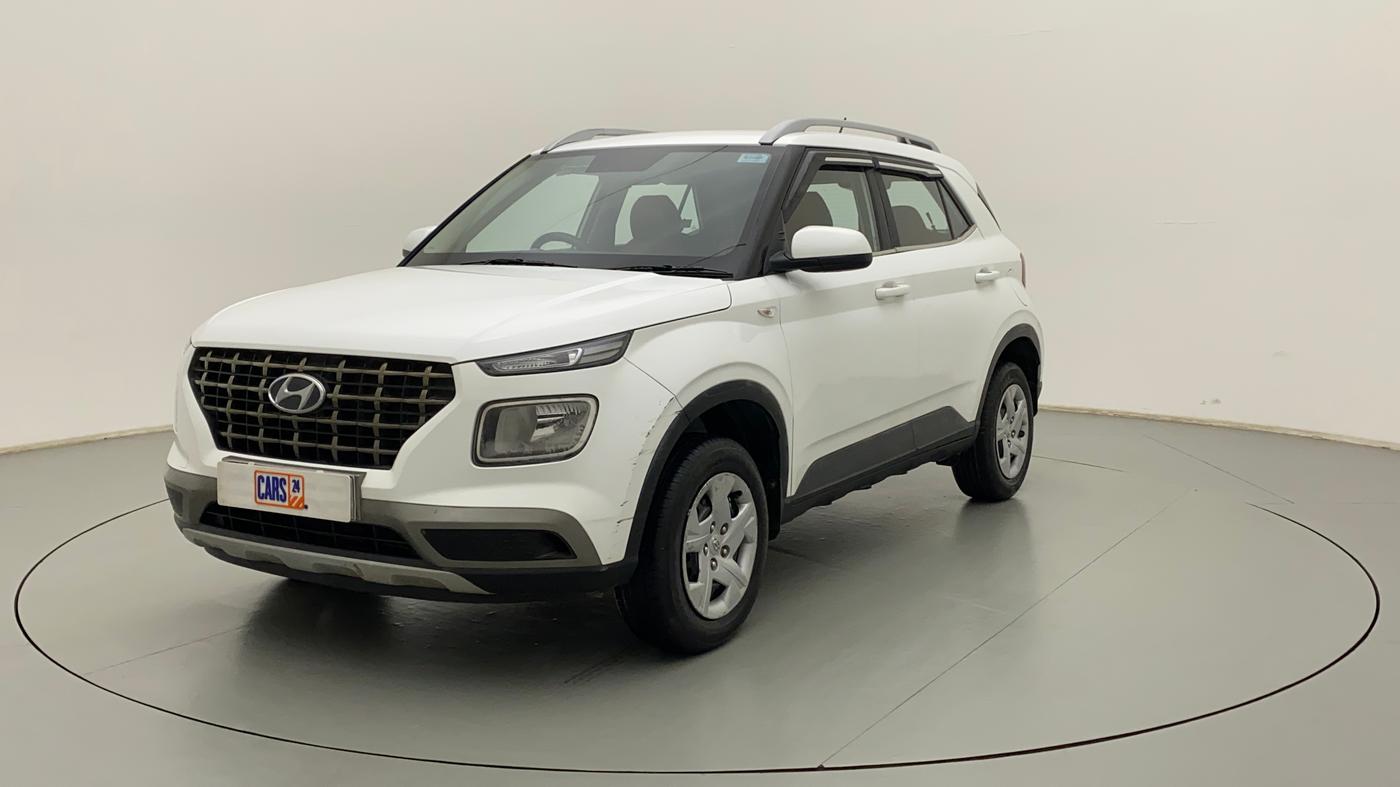 2020 Hyundai VENUE S 1.2, Petrol, Manual, 46,774 km, Left Front Diagonal