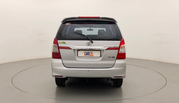 2013 Toyota Innova 2.5 GX 8 STR, Diesel, Manual, 85,234 km, Back/Rear