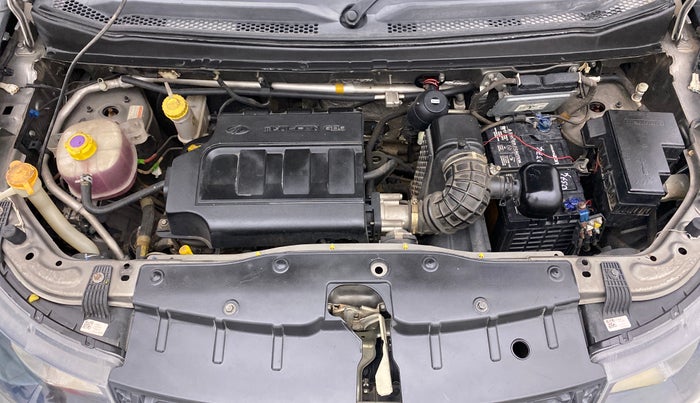 2017 Mahindra KUV 100 NXT K2 P 6 STR, Petrol, Manual, 21,732 km, Open Bonet