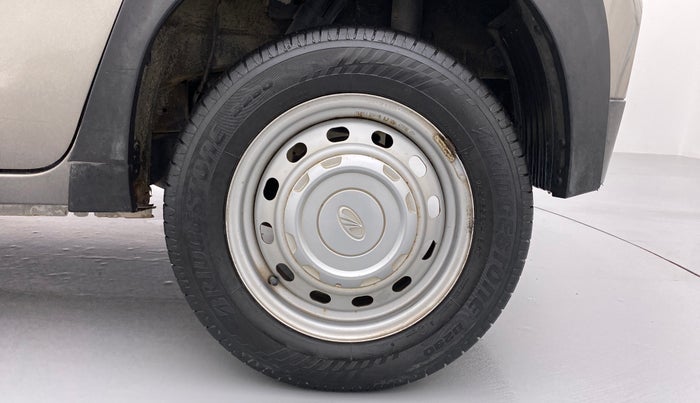 2017 Mahindra KUV 100 NXT K2 P 6 STR, Petrol, Manual, 21,732 km, Left Rear Wheel