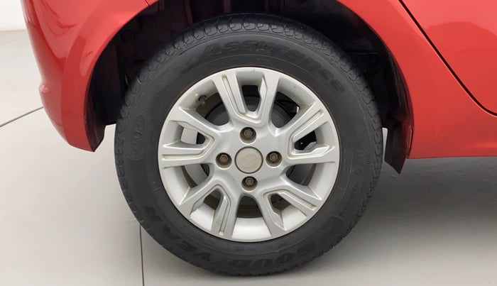 2018 Tata Tiago XZA PETROL, Petrol, Automatic, 41,269 km, Right Rear Wheel