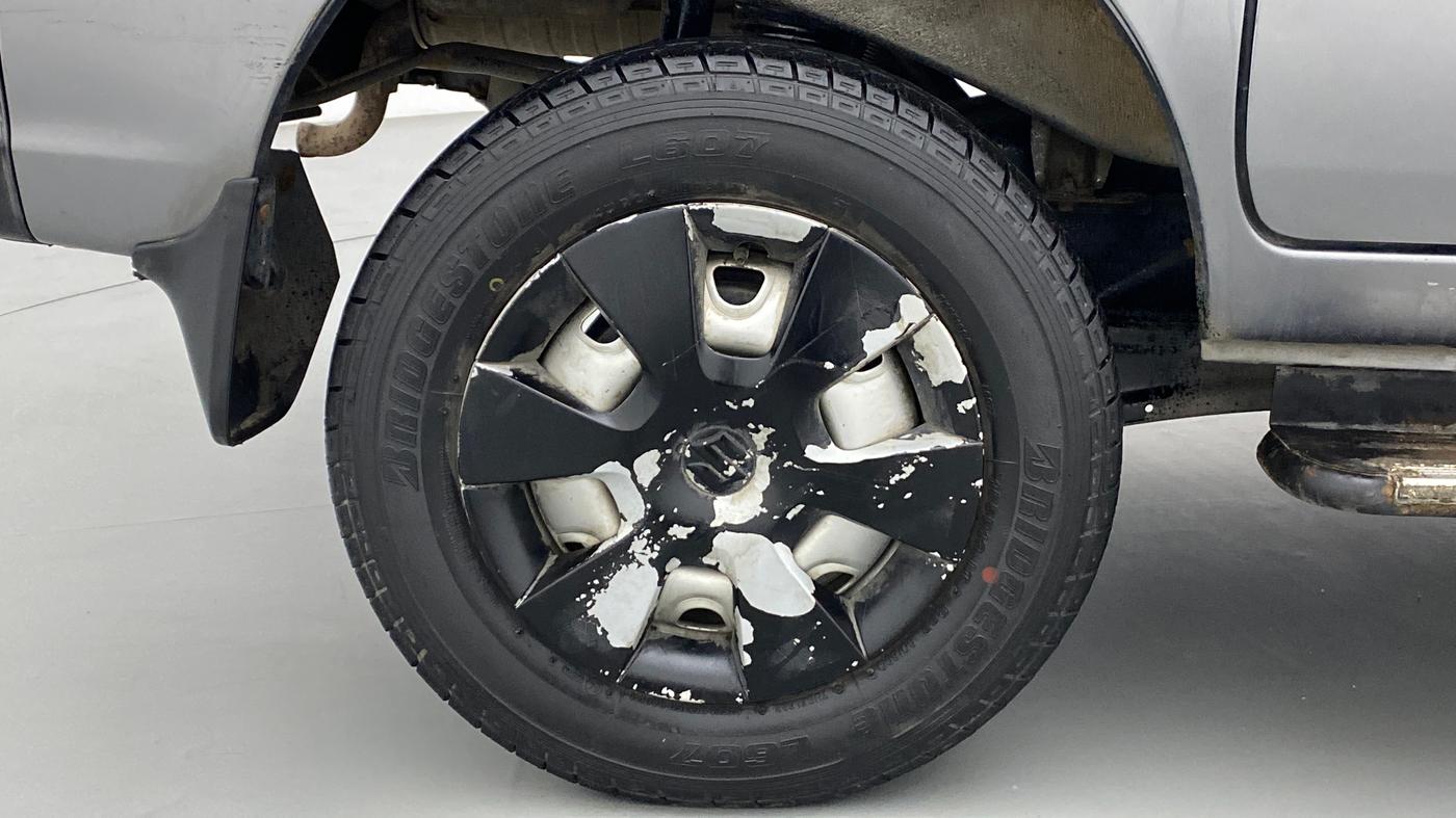 2014 Maruti Eeco 5 STR WITH A/C+HTR, Petrol, Manual, 83,529 km, Right Rear Wheel
