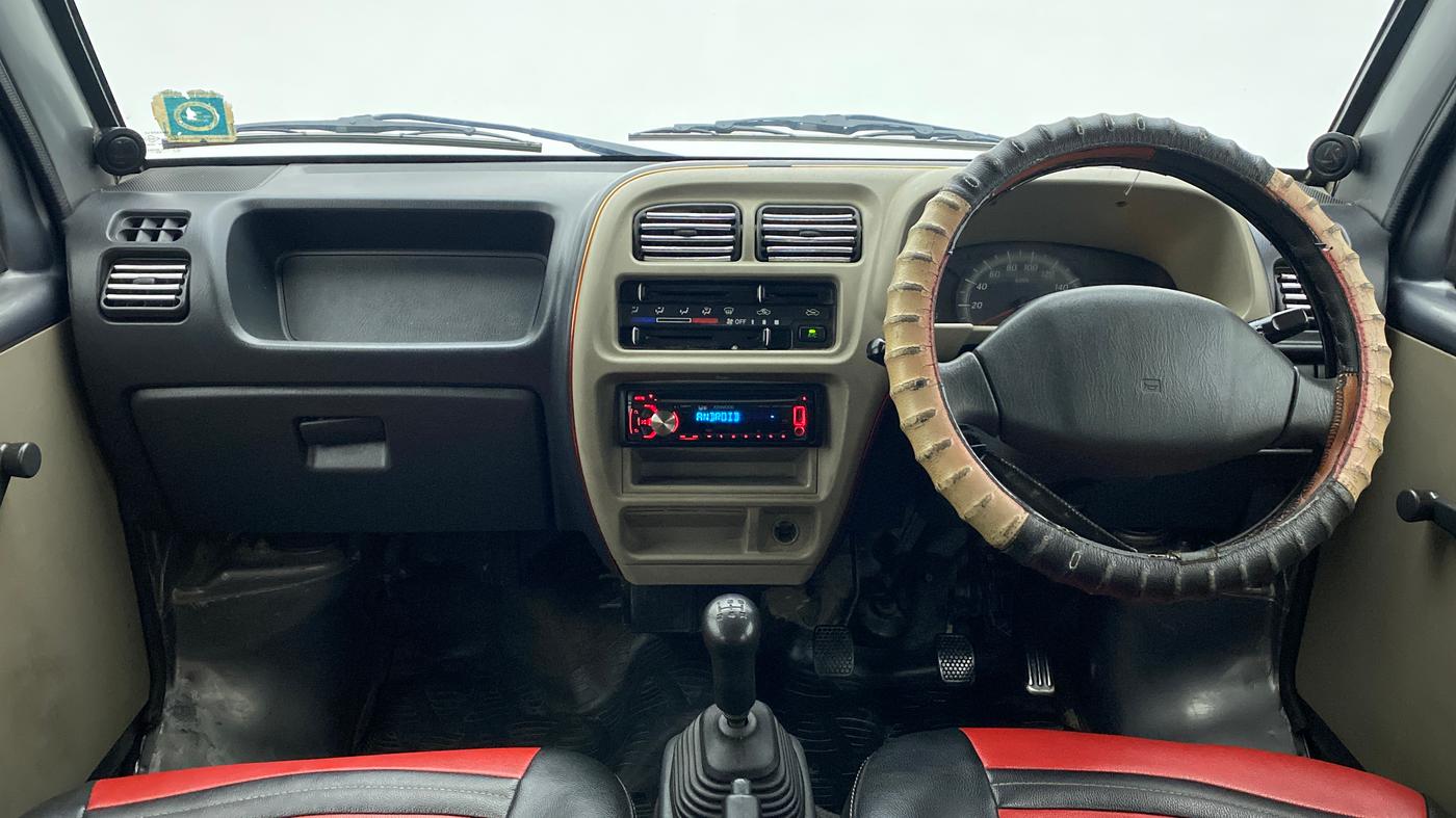 2014 Maruti Eeco 5 STR WITH A/C+HTR, Petrol, Manual, 83,529 km, Dashboard