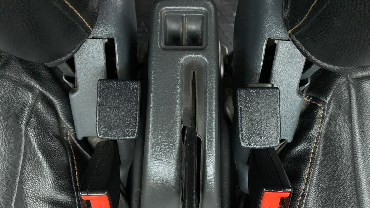 2014 Maruti Eeco 5 STR WITH A/C+HTR, Petrol, Manual, 83,529 km, Driver Side Adjustment Panel