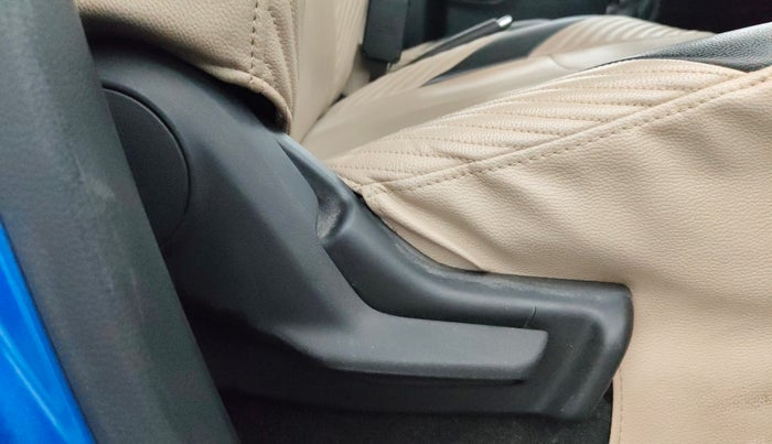 2022 Maruti Celerio VXI CNG, CNG, Manual, 57,678 km, Driver Side Adjustment Panel