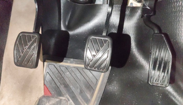 2022 Maruti Celerio VXI CNG, CNG, Manual, 57,678 km, Pedals