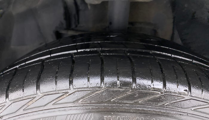 2021 Tata NEXON XZA PLUS PETROL DUAL TONE, Petrol, Automatic, 26,086 km, Left Front Tyre Tread