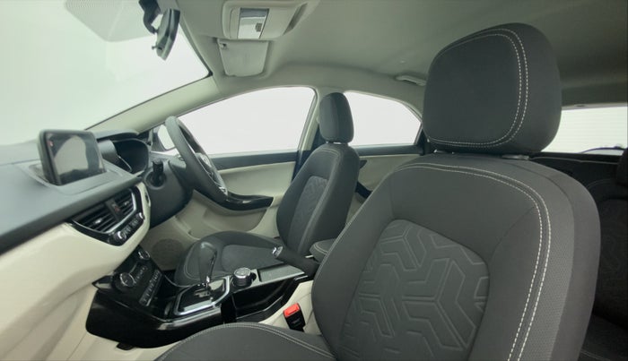 2021 Tata NEXON XZA PLUS PETROL DUAL TONE, Petrol, Automatic, 26,086 km, Right Side Front Door Cabin