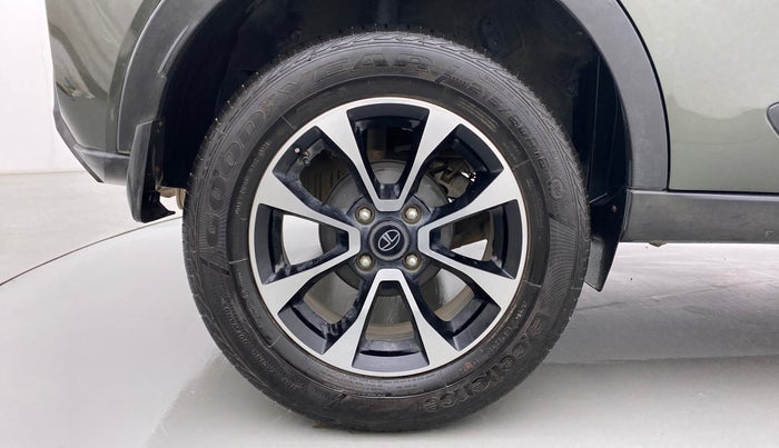 2021 Tata NEXON XZA PLUS PETROL DUAL TONE, Petrol, Automatic, 26,086 km, Right Rear Wheel