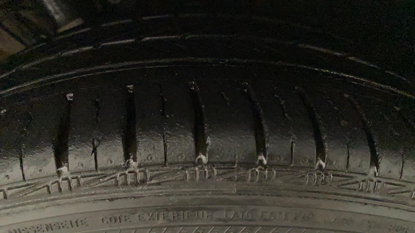 2020 Skoda Rapid AMBITION TSI, Petrol, Manual, 23,220 km, Left Front Tyre Tread