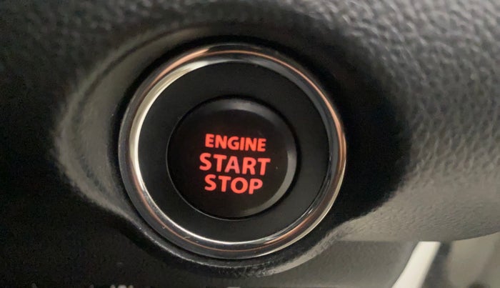 2022 Maruti Swift ZXI PLUS AMT DUAL TONE, Petrol, Automatic, 21,243 km, Keyless Start/ Stop Button