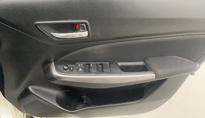 2022 Maruti Swift ZXI PLUS AMT DUAL TONE, Petrol, Automatic, 21,243 km, Driver Side Door Panels Control