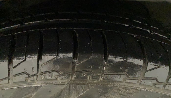 2013 Honda Accord 2.4L I-VTEC MT, Petrol, Manual, 56,533 km, Right Front Tyre Tread