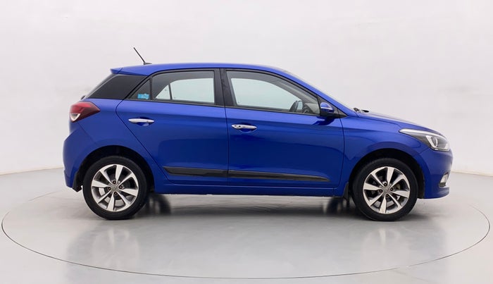 2016 Hyundai Elite i20 ASTA 1.4 CRDI (O), Diesel, Manual, 67,865 km, Right Side View