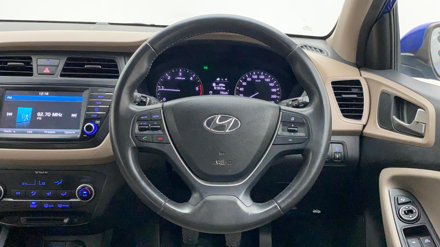 2016 Hyundai Elite i20 ASTA 1.4 CRDI (O), Diesel, Manual, 67,865 km, Steering Wheel Close Up