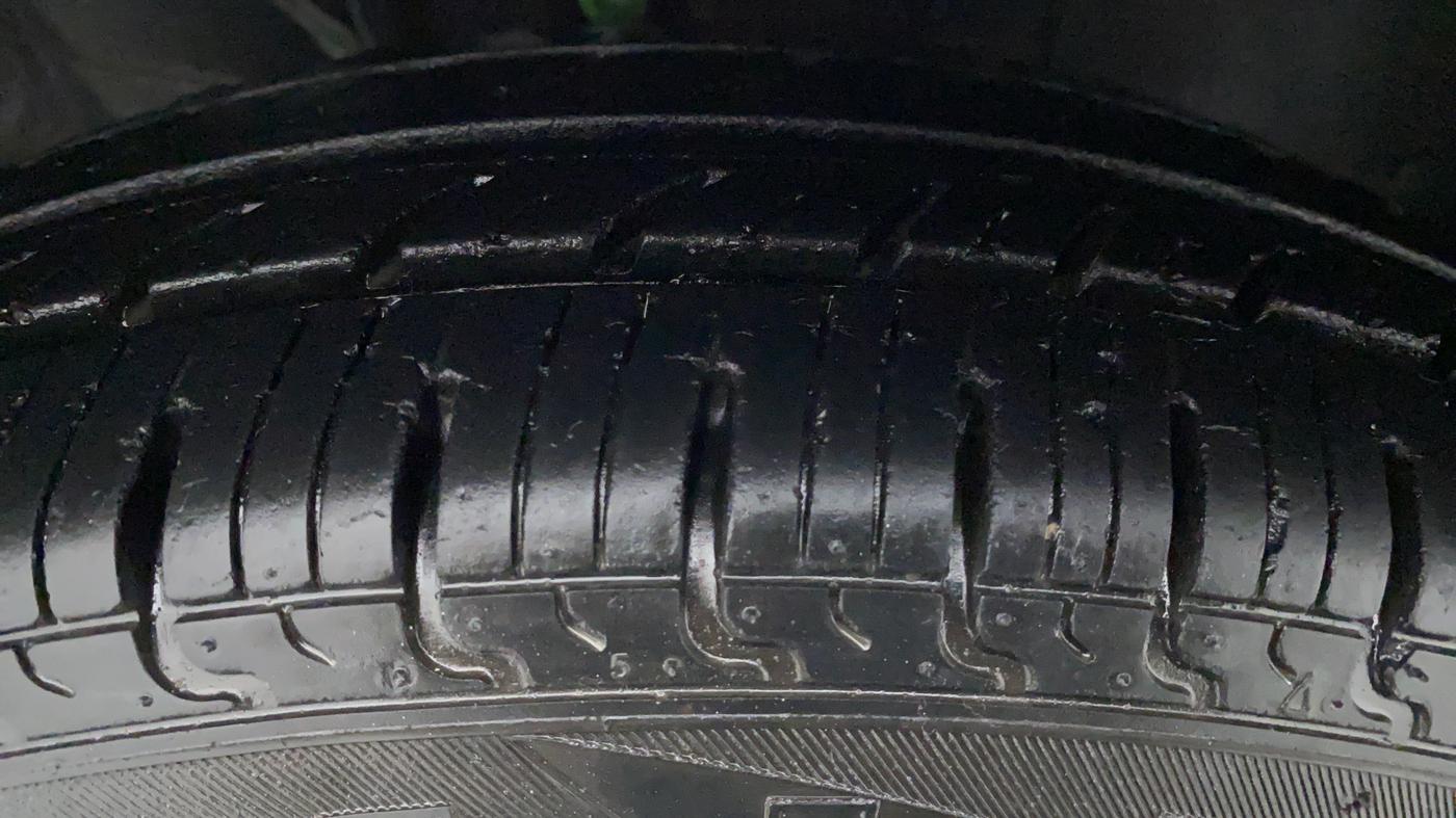 2018 Datsun Redi Go T (O), Petrol, Manual, 40,404 km, Left Rear Tyre Tread