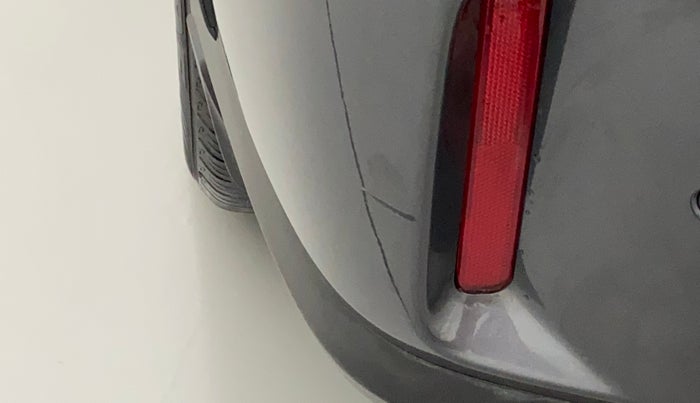 2022 Maruti XL6 ALPHA MT, Petrol, Manual, 11,457 km, Rear bumper - Minor scratches