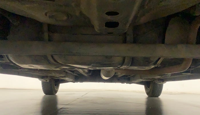 2015 Maruti Swift VXI, Petrol, Manual, 77,170 km, Rear Underbody