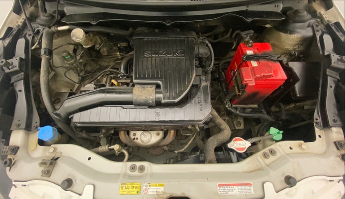 2015 Maruti Swift VXI, Petrol, Manual, 77,170 km, Open Bonet