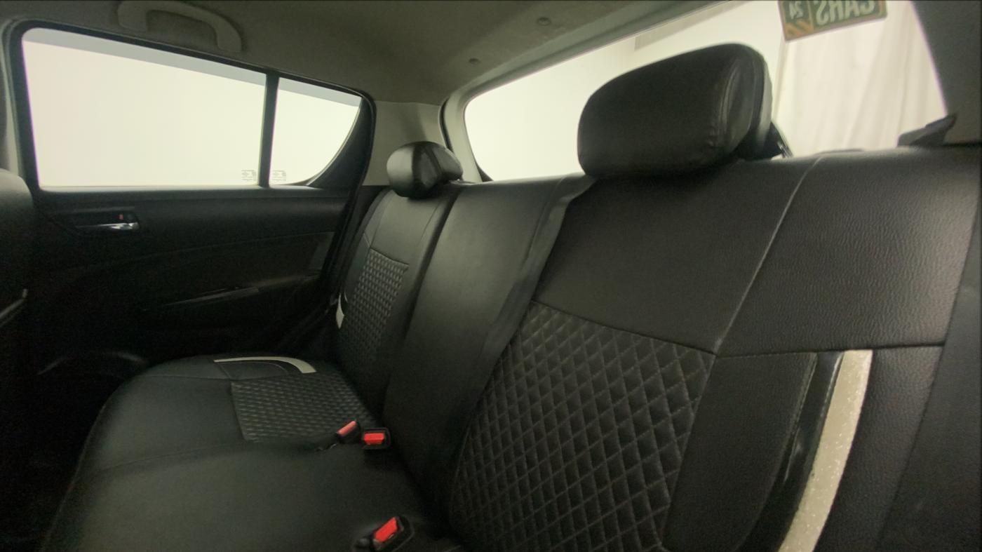2015 Maruti Swift VXI, Petrol, Manual, 77,170 km, Right Side Rear Door Cabin