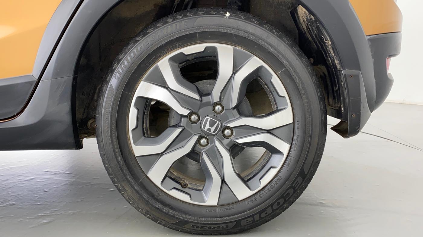 2017 Honda WR-V 1.2 i-VTEC VX MT, Petrol, Manual, 25,842 km, Left Rear Wheel