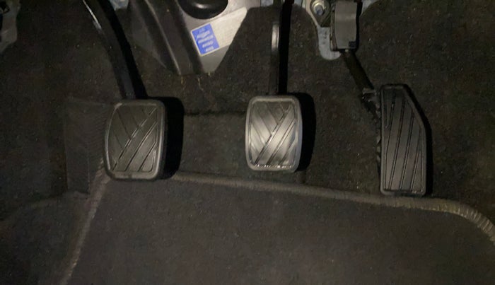 2018 Maruti Baleno SIGMA PETROL 1.2, Petrol, Manual, 73,356 km, Pedals