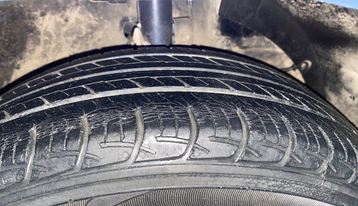 2018 Maruti Baleno SIGMA PETROL 1.2, Petrol, Manual, 73,356 km, Right Front Tyre Tread