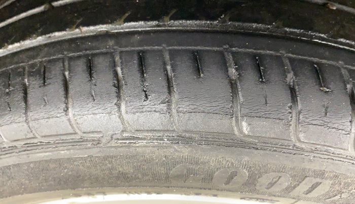 2016 Nissan Micra XV CVT, Petrol, Automatic, 1,18,740 km, Left Front Tyre Tread