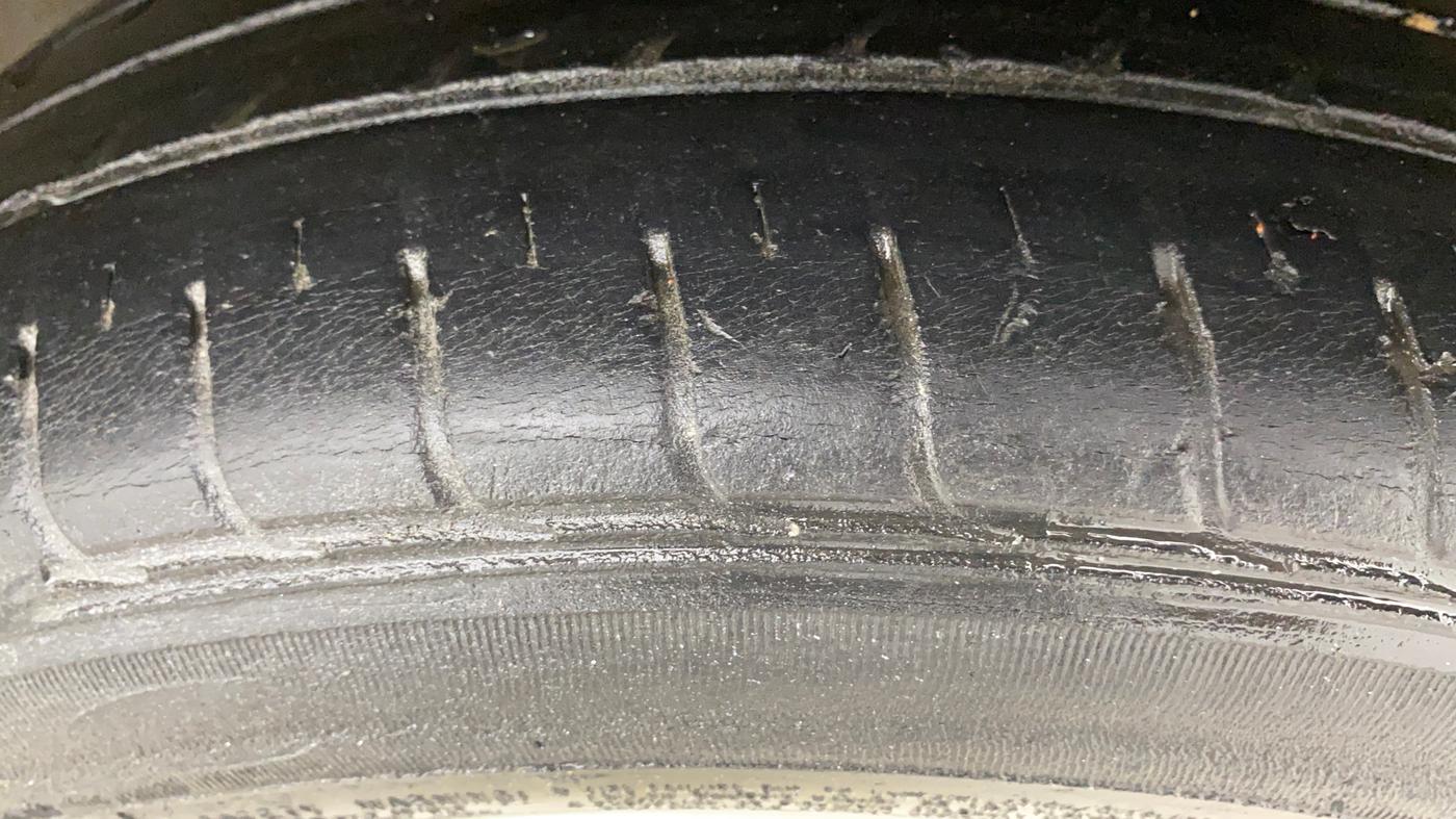 2016 Nissan Micra XV CVT, Petrol, Automatic, 1,18,740 km, Left Rear Tyre Tread