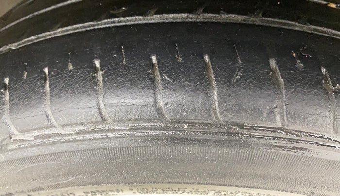 2016 Nissan Micra XV CVT, Petrol, Automatic, 1,18,740 km, Left Rear Tyre Tread