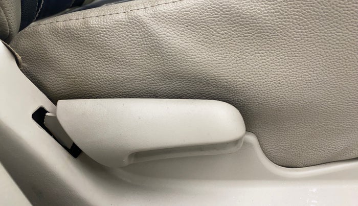 2018 Maruti Celerio ZXI AMT, CNG, Automatic, 95,798 km, Driver Side Adjustment Panel