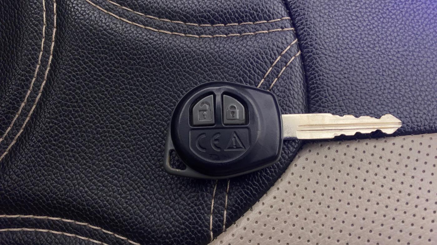 2018 Maruti Celerio ZXI AMT, CNG, Automatic, 95,798 km, Key Close Up
