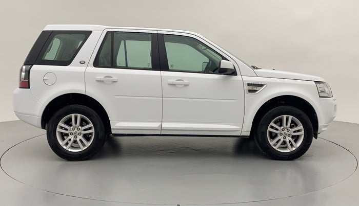2014 Landrover Freelander 2 SD4 HSE, Diesel, Automatic, 1,19,150 km, Right Side View