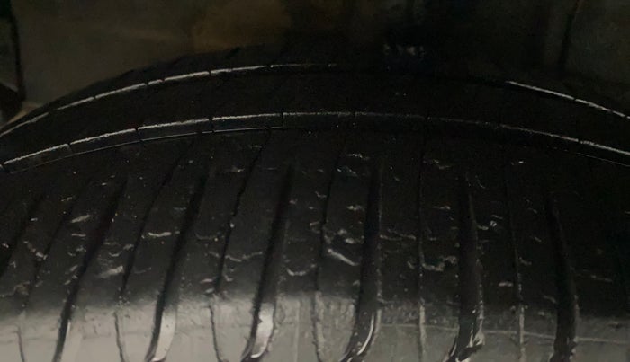 2020 Hyundai GRAND I10 NIOS SPORTZ 1.0 TURBO GDI, Petrol, Manual, 73,889 km, Right Rear Tyre Tread