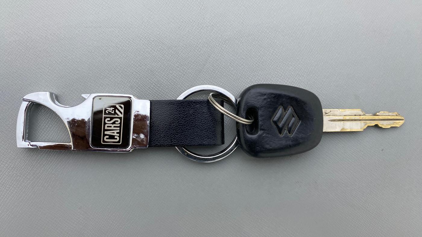 2019 Maruti Alto LXI, Petrol, Manual, 36,198 km, Key Close Up