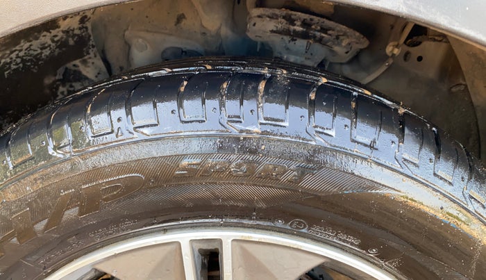 2016 Hyundai Creta SX PLUS AT 1.6 PETROL, Petrol, Automatic, 65,455 km, Left Front Tyre Tread