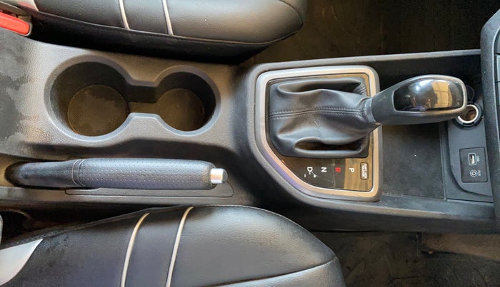 2016 Hyundai Creta SX PLUS AT 1.6 PETROL, Petrol, Automatic, 65,455 km, Gear Lever