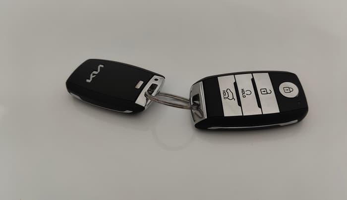 2023 KIA SONET HTX 1.5 AT, Diesel, Automatic, 59,390 km, Key Close Up