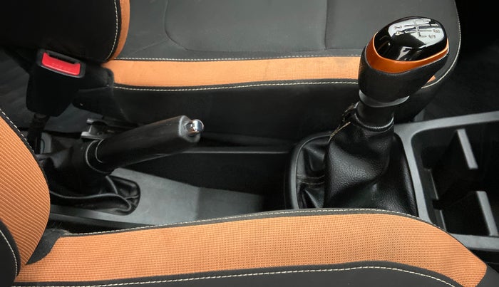 2021 Renault Kwid CLIMBER 1.0 (O), Petrol, Manual, 41,389 km, Gear Lever