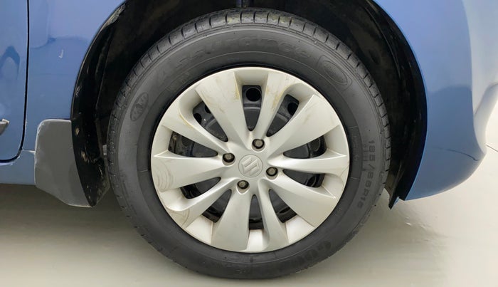 2016 Maruti Baleno DELTA PETROL 1.2, Petrol, Manual, 88,998 km, Right Front Wheel