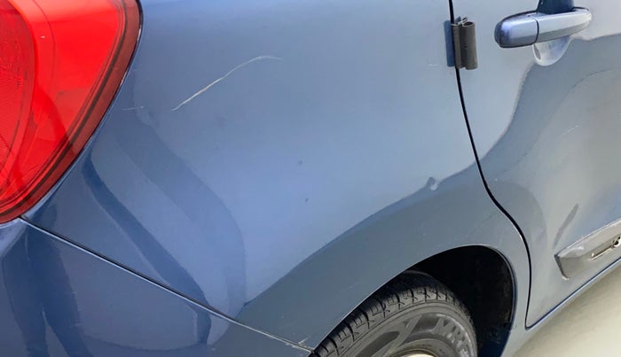 2016 Maruti Baleno DELTA PETROL 1.2, Petrol, Manual, 88,998 km, Right quarter panel - Slightly dented