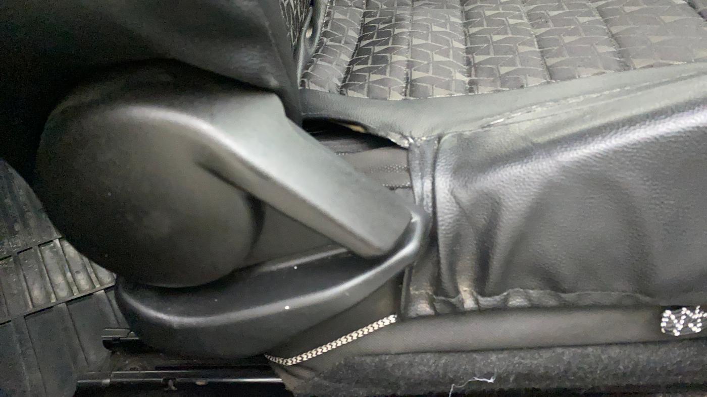 2016 Maruti Baleno DELTA PETROL 1.2, Petrol, Manual, 88,998 km, Driver Side Adjustment Panel