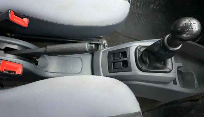 2015 Maruti Alto 800 LXI, Petrol, Manual, 88,853 km, Gear Lever