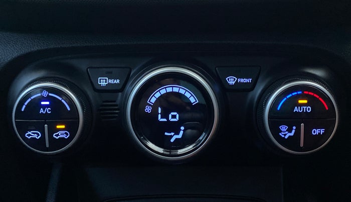 2021 Hyundai VENUE 1.0L Turbo GDI SX(O) MT, Petrol, Manual, 24,478 km, Automatic Climate Control
