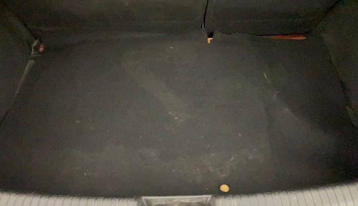 2014 Hyundai Elite i20 ASTA 1.4 CRDI, Diesel, Manual, 82,930 km, Boot Inside