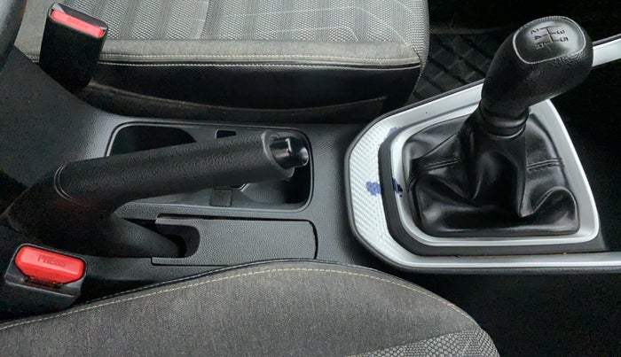 2021 KIA SONET HTK PLUS 1.2, Petrol, Manual, 6,954 km, Gear Lever
