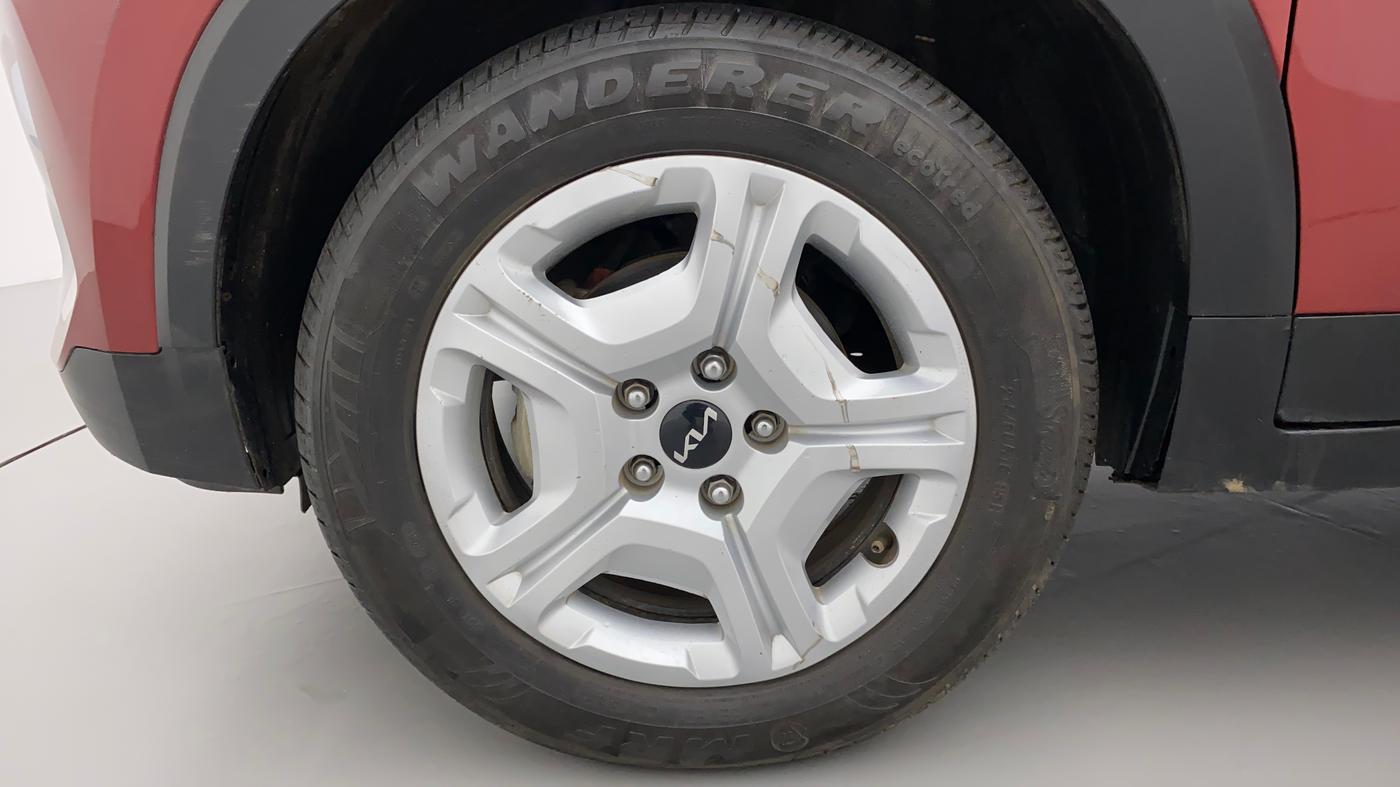 2021 KIA SONET HTK PLUS 1.2, Petrol, Manual, 6,954 km, Left Front Wheel
