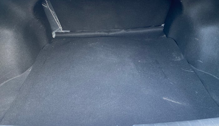 2024 Hyundai Verna SX (O) 1.5 TURBO PETROL DCT, Petrol, Automatic, 3,081 km, Boot Inside